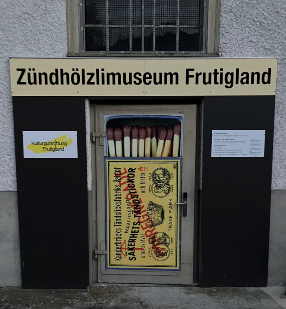 Zuendholzfabrik3_klein-947x1024.jpg